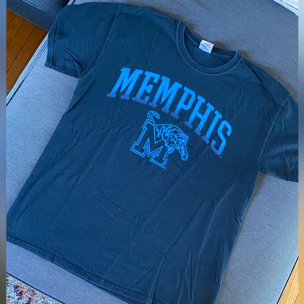 Memphis State Tigers 🐯 Large T Shirt